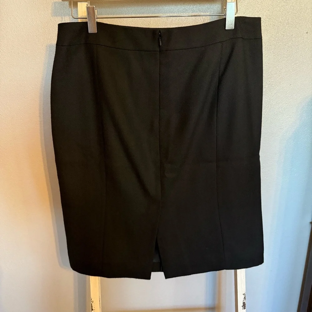 J. Crew Black Wool Pencil Skirt Women Size 8 - Picture 3 of 8